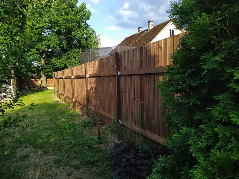 Finished boundary fence in Harjumaa