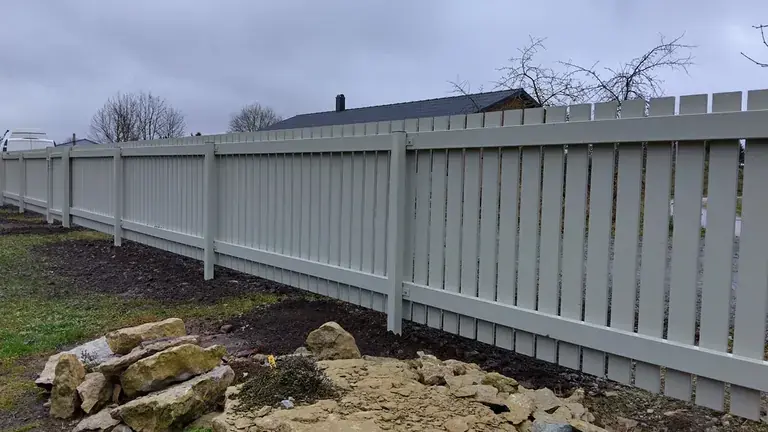 White timber fence — Puuseppmeister work in Harjumaa