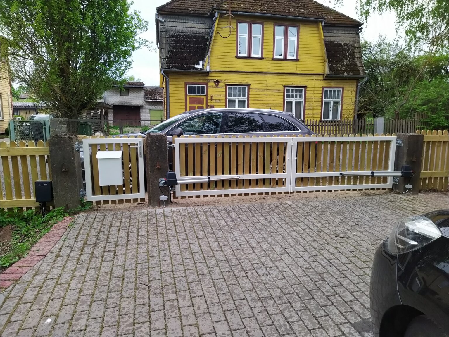 väravaautomaatika paigaldus